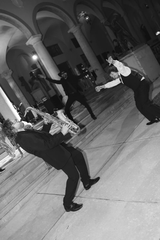 A Museum Wedding for Sisilia and Daniel