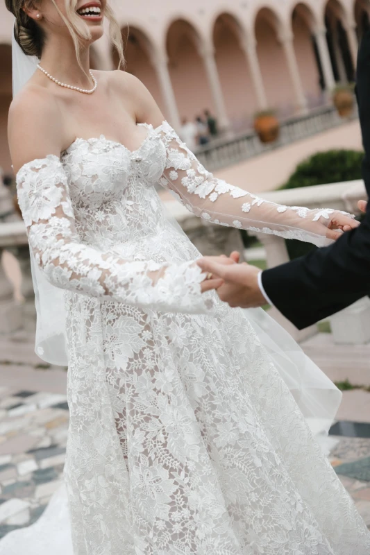 A Museum Wedding for Sisilia and Daniel