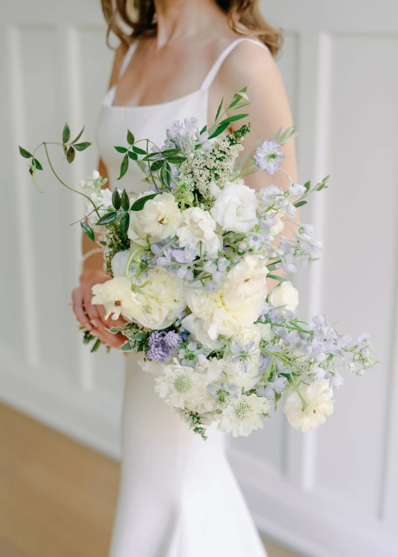 An Indoor Wedding for Stella and Nick 