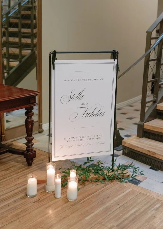 An Indoor Wedding for Stella and Nick 