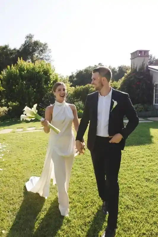 An Intimate Wedding for Stephanie and Jake