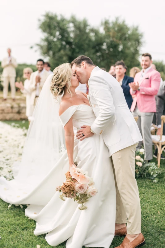 A Garden Wedding for Stephanie and Jim