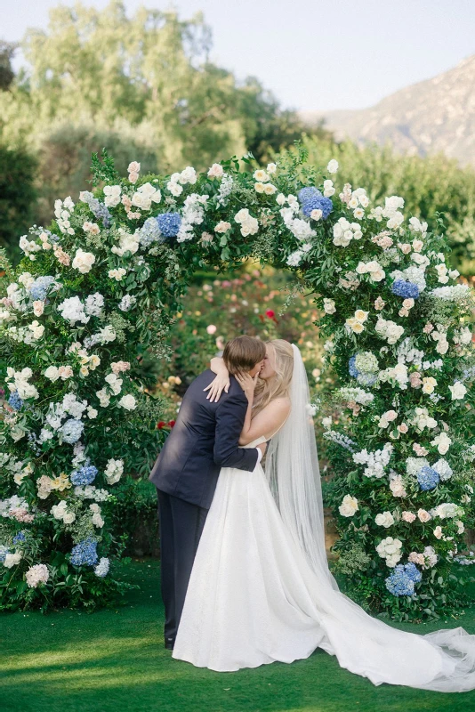 A Garden Wedding for Summer and Hunter