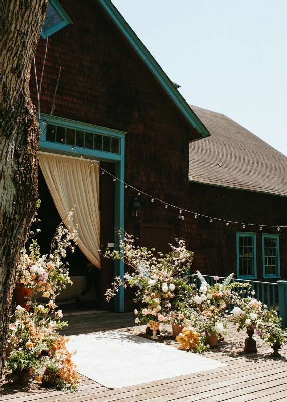 A Rustic Wedding for Susan and Leo