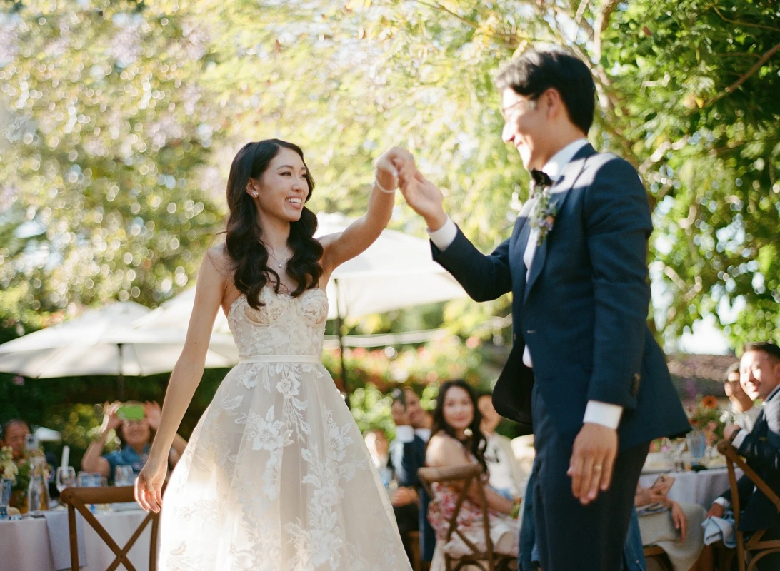 A Garden Wedding for Susan and Simon