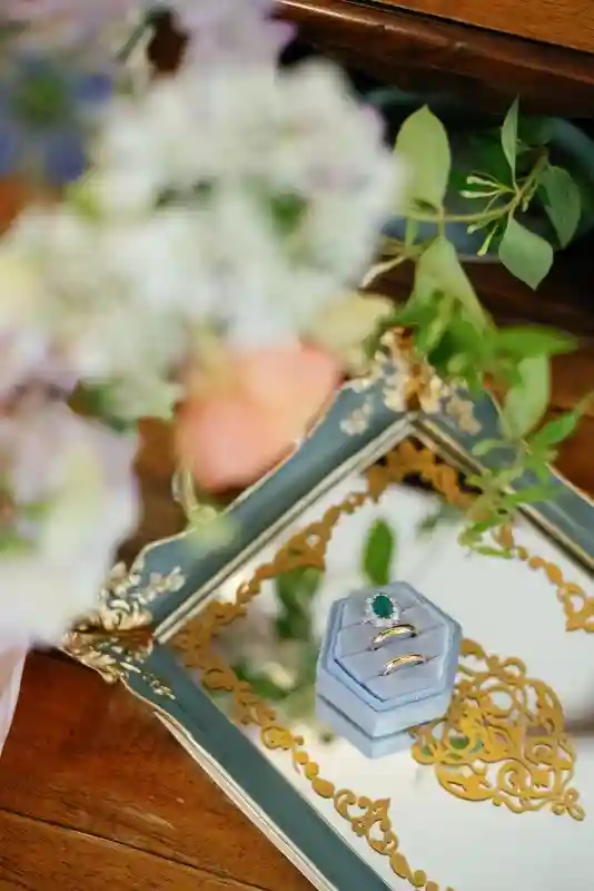 A Garden Wedding for Susan and Simon