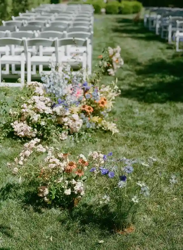 A Garden Wedding for Susan and Simon
