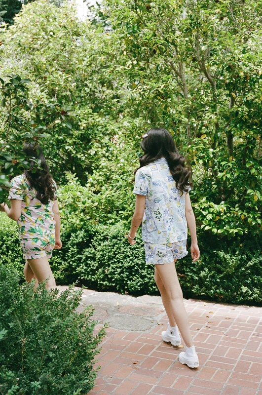 A Garden Wedding for Susan and Simon