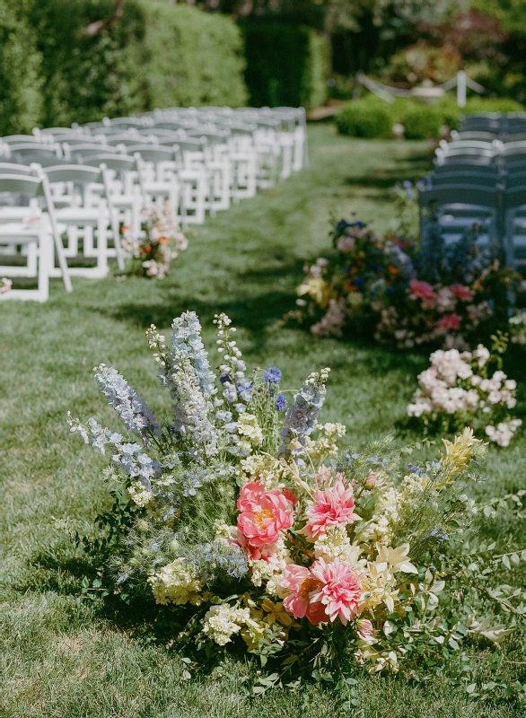 A Garden Wedding for Susan and Simon