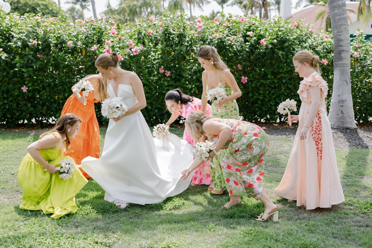 A Beach Wedding for Sydney and Tim