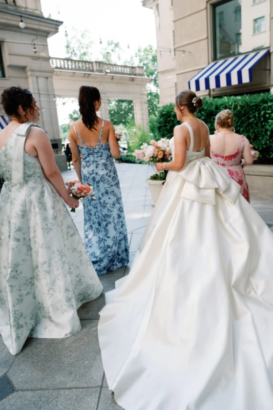 A Colorful Wedding for Taylor and Eric