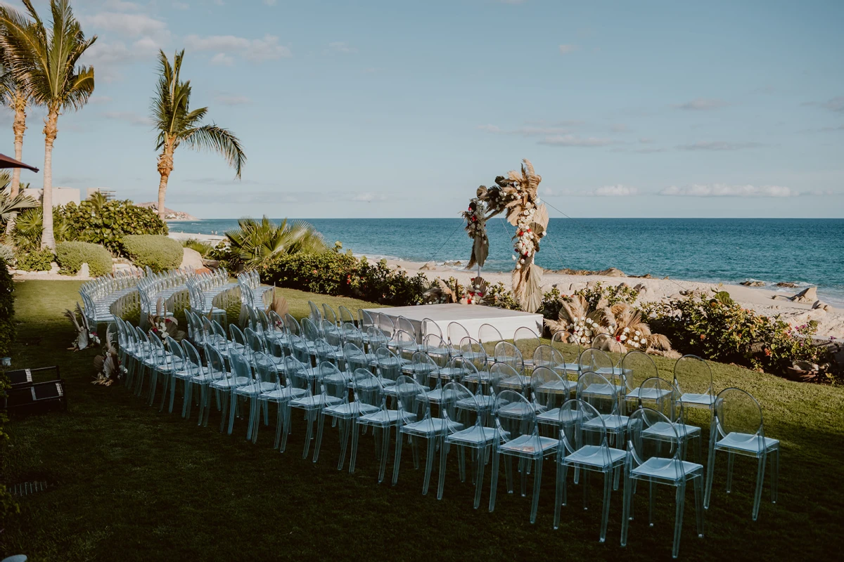 A Glam Wedding for Taylor and Matt