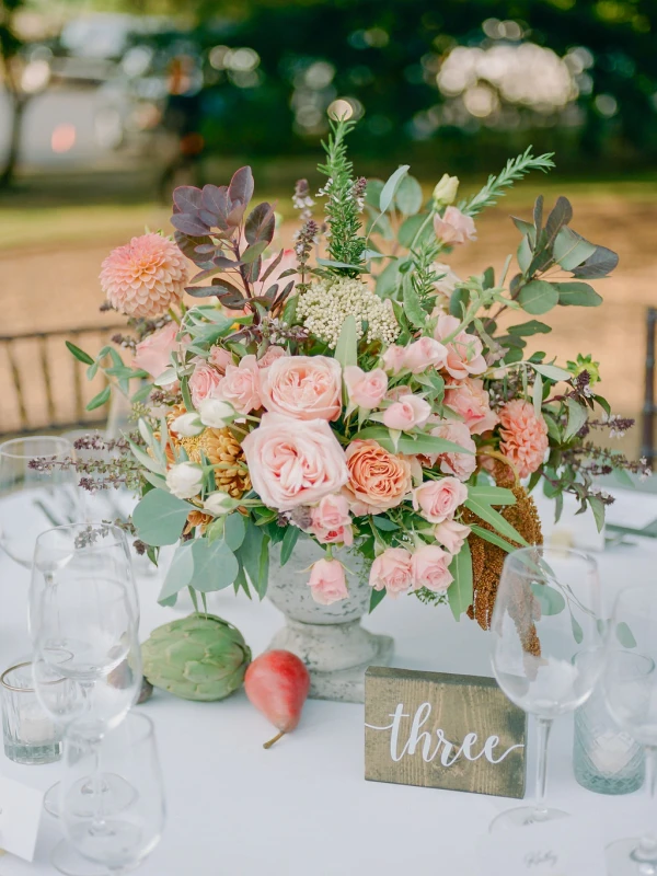 An Outdoor Wedding for Taylor and Tom