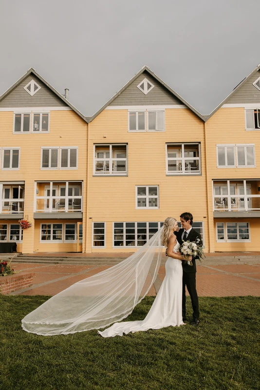 A Beach Wedding for Taylor and Will