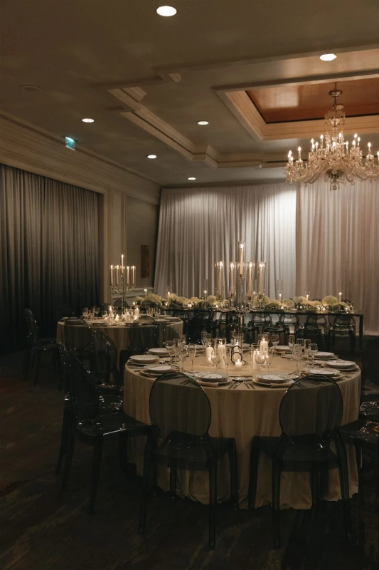 A Glam Wedding for Taylor Kingery and Scott Kingery