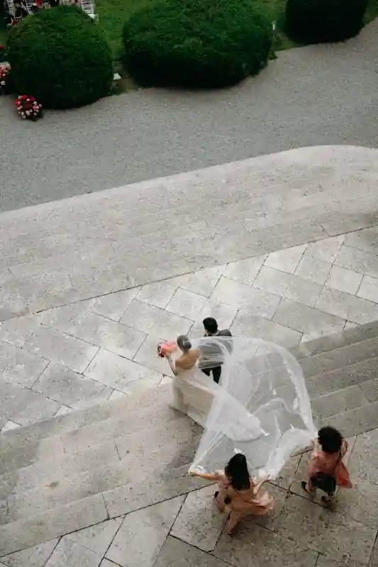 A Colorful Wedding for Thalia and Nicolò