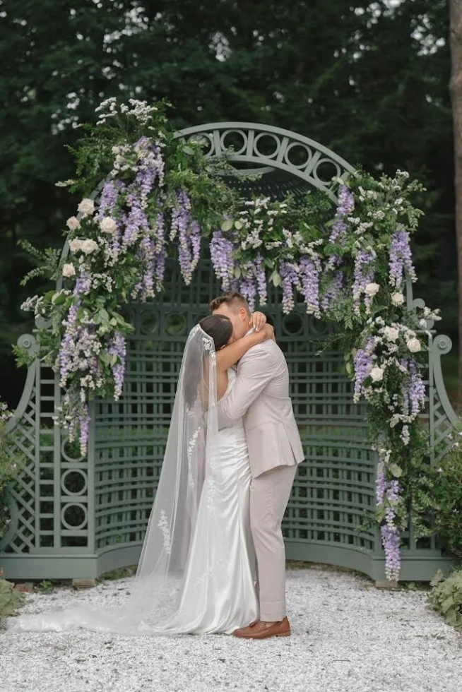 The Rose Thief Floral Studio