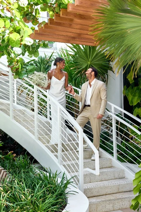 The Sunny Hotel, Curio Collection by Hilton