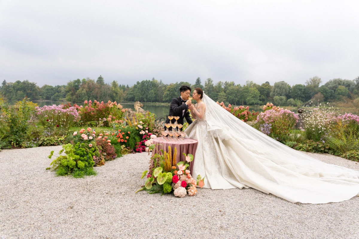 A Vibrant Wedding for Ting and Yuan