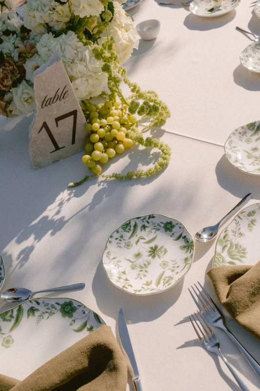 A Vineyard Wedding for Tracy and Shane