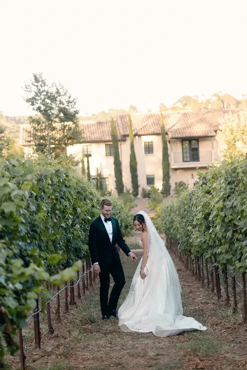A Vineyard Wedding for Tracy and Shane