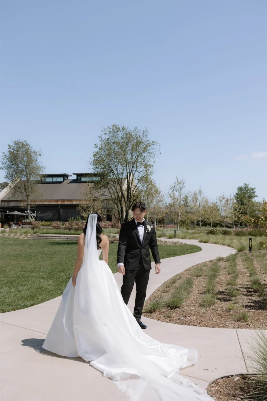 A Modern Wedding for Trish and Sean