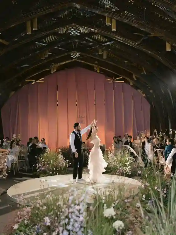 A Whimsical Wedding for Uyen and Phi