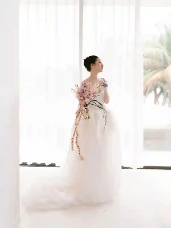 A Whimsical Wedding for Uyen and Phi