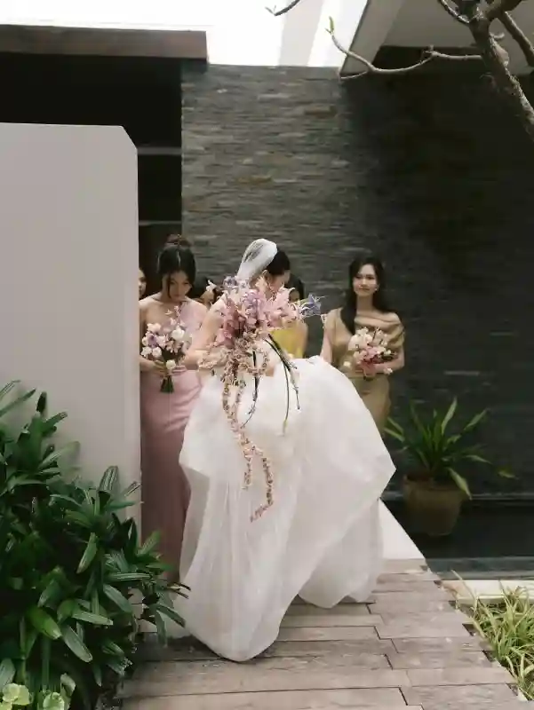 A Whimsical Wedding for Uyen and Phi