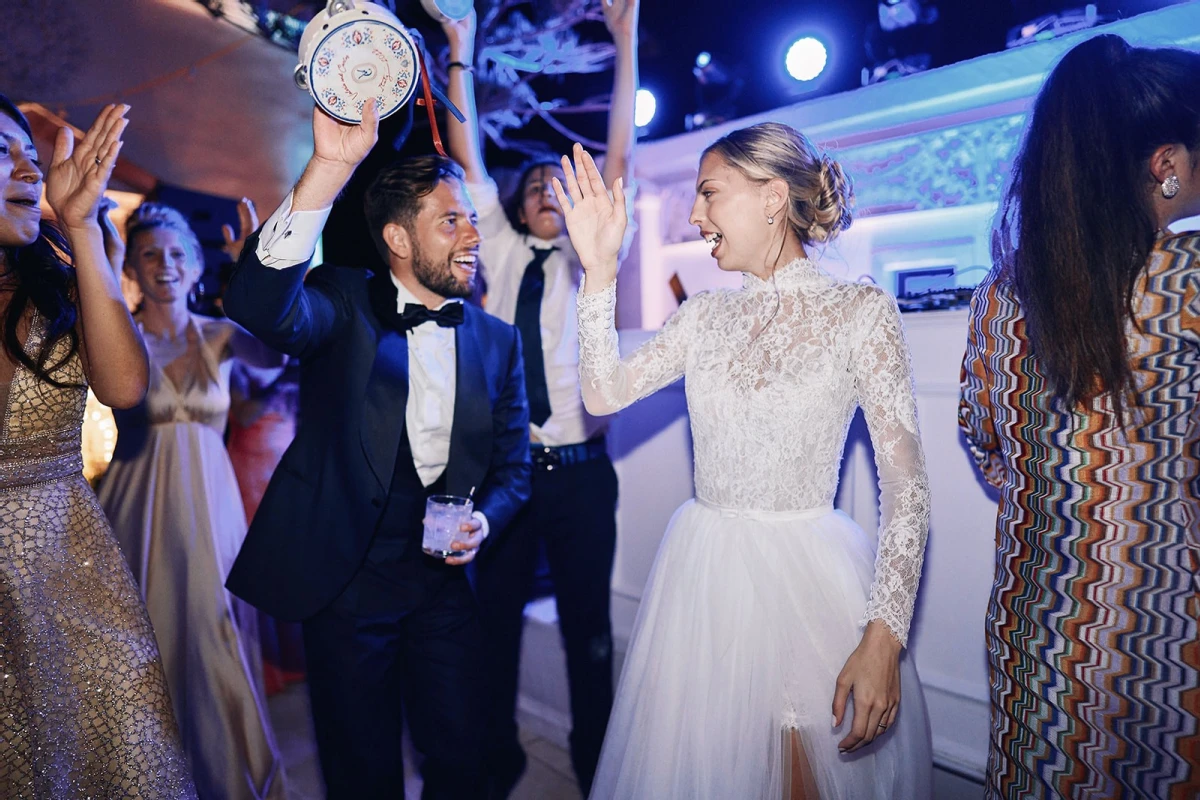 An Outdoor Wedding for Valeria and Carlos