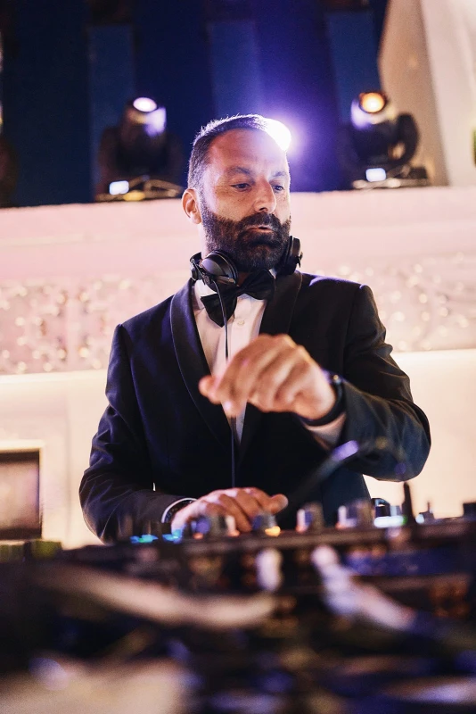 An Outdoor Wedding for Valeria and Carlos