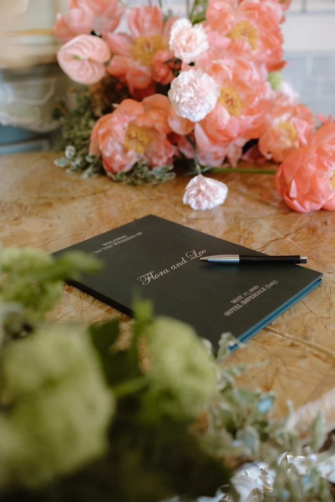 Vania Vuturo Weddings