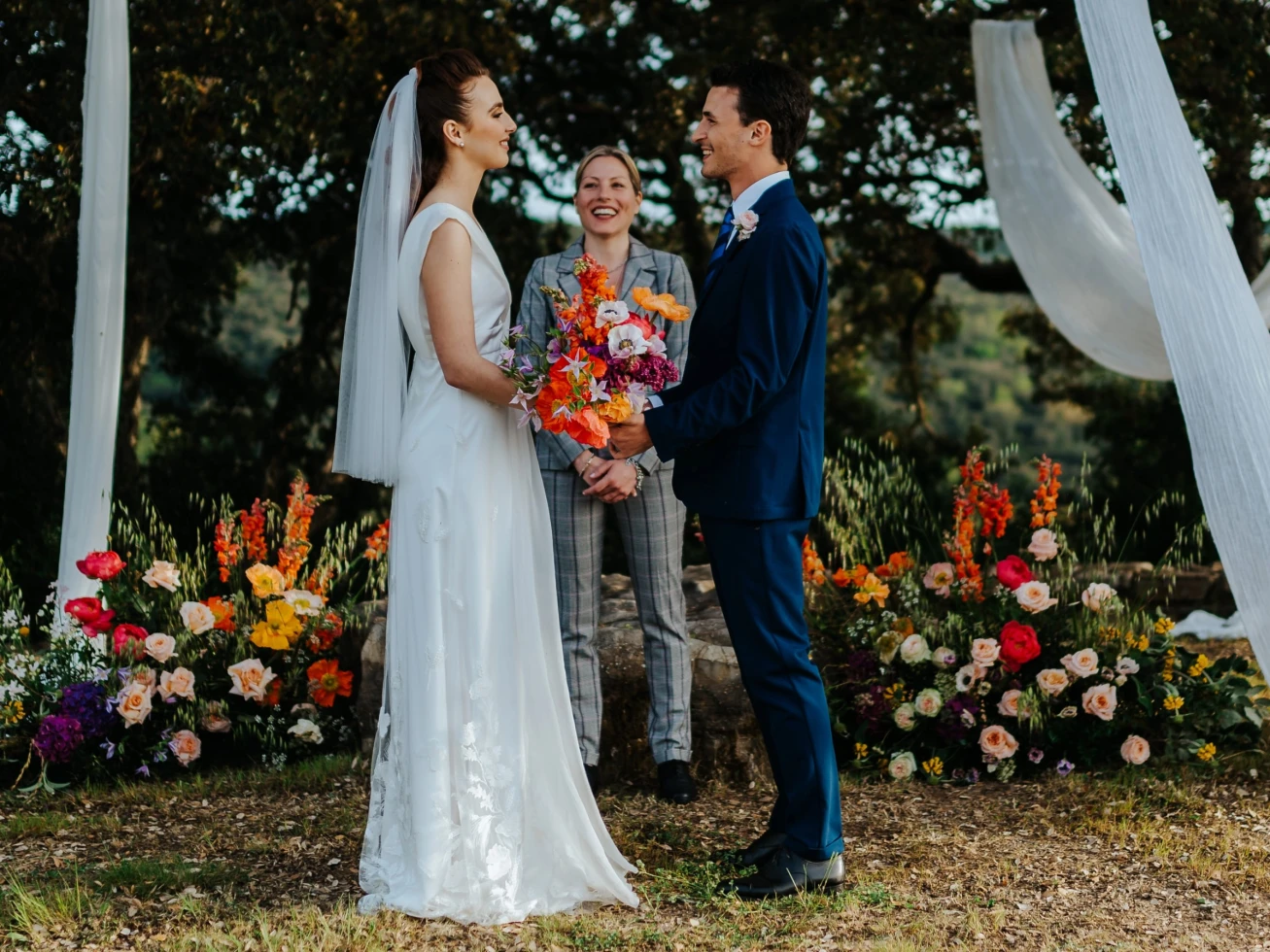 Vania Vuturo Weddings