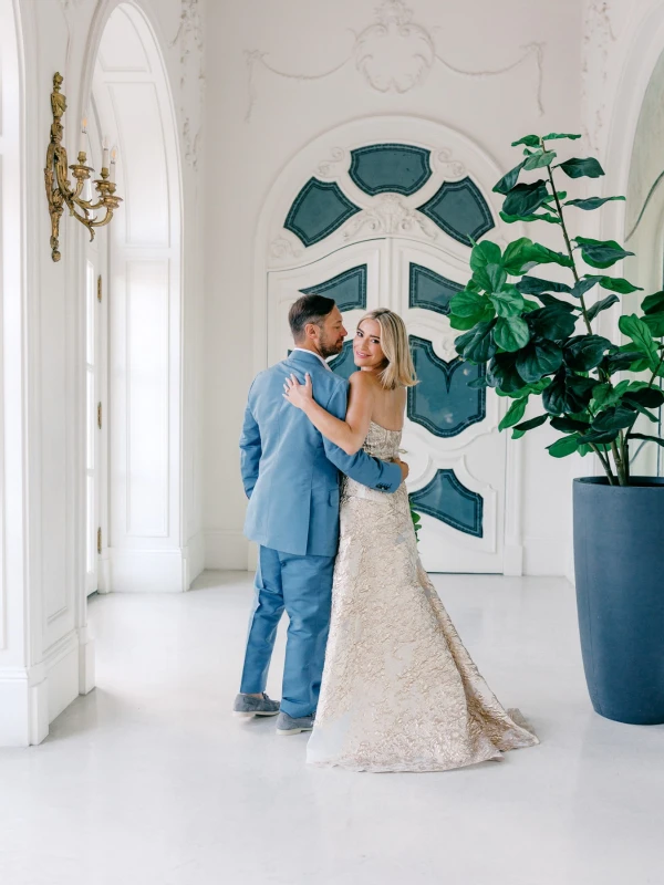 A Glam Wedding for Victoria and Mike