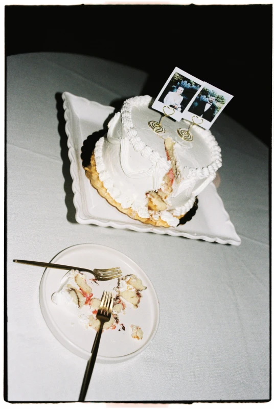 An Outdoor Wedding for Victoria and Nick