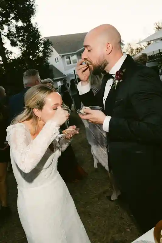 An Outdoor Wedding for Victoria and Nick