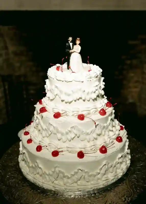 A Vintage Wedding for Victoria and David