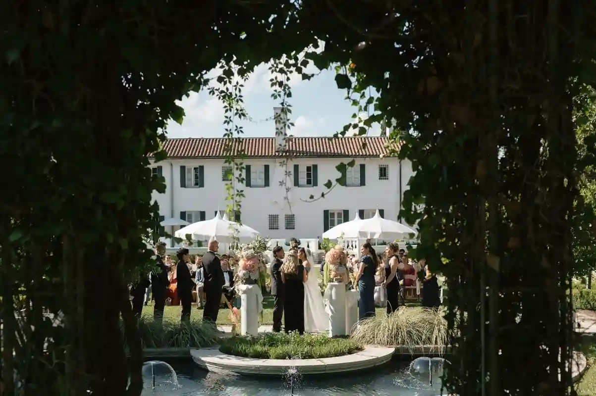 A Vintage Wedding for Victoria and David