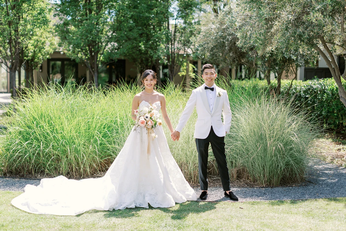 A Garden Wedding for Vivian and Jason