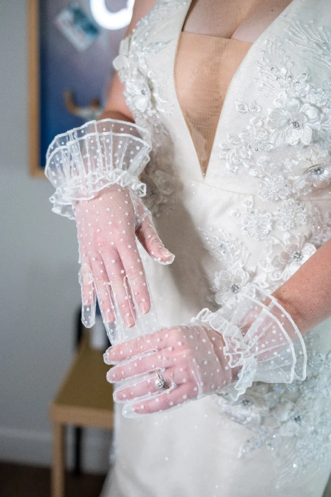 Wing & Weft Gloves