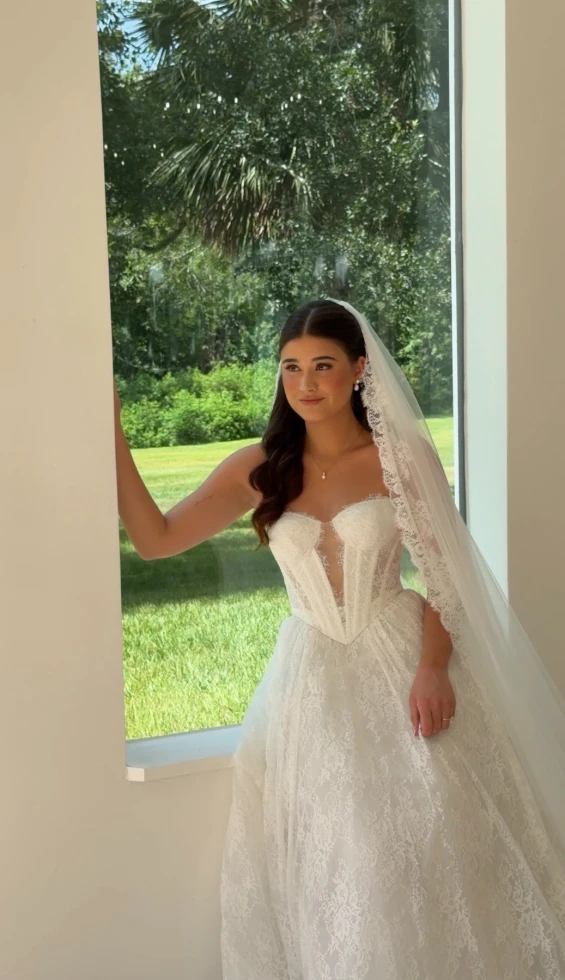Your Wedding Hype Girl