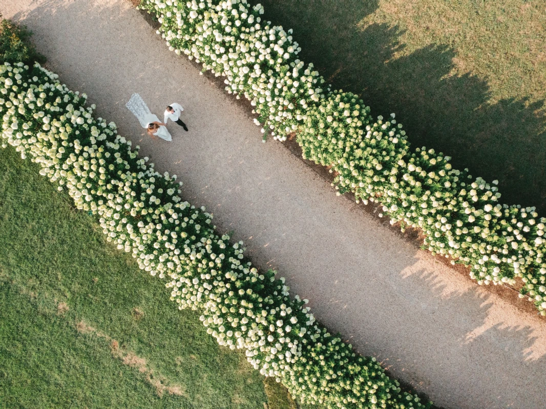 A Garden Wedding for Yumi and Andrew