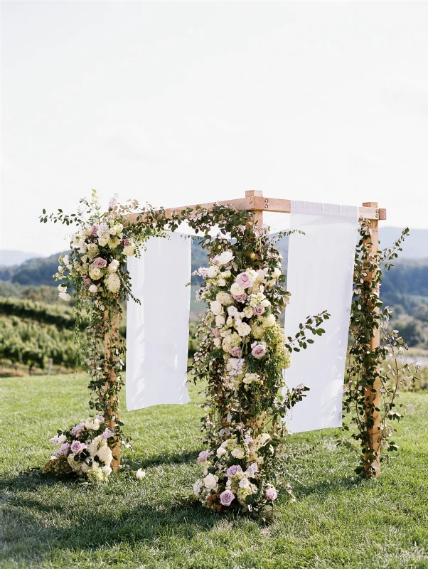 A Garden Wedding for Yumi and Andrew