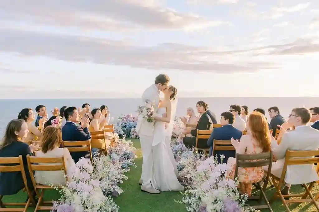 A Beach Wedding for Yuwei and Lewis 