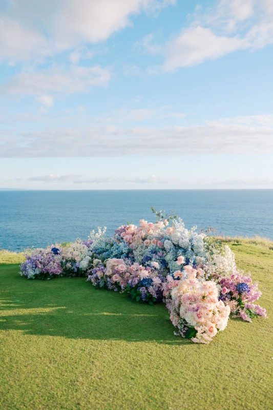 A Beach Wedding for Yuwei and Lewis 