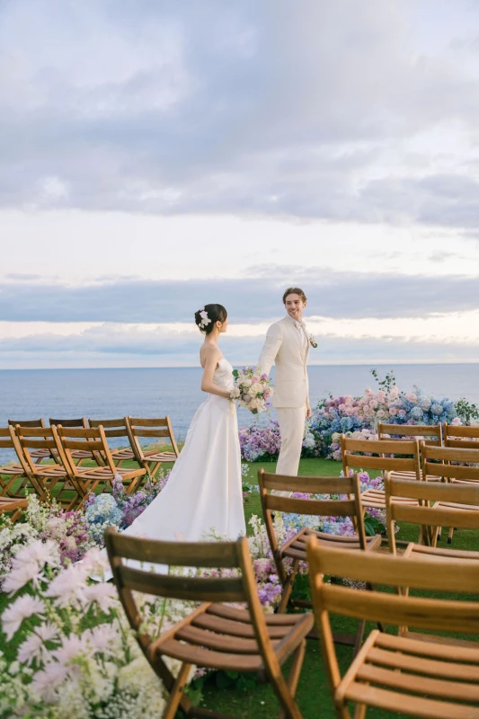 A Beach Wedding for Yuwei and Lewis 