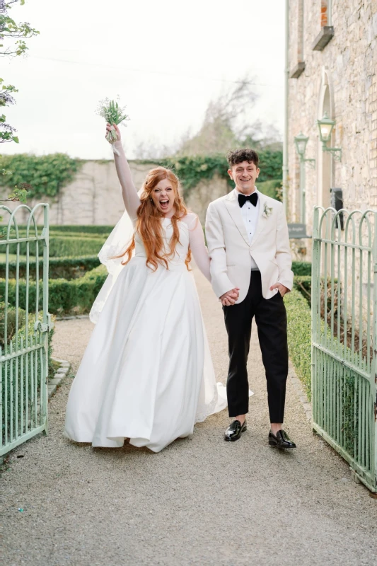 A Garden Wedding for Zoë and Kyle