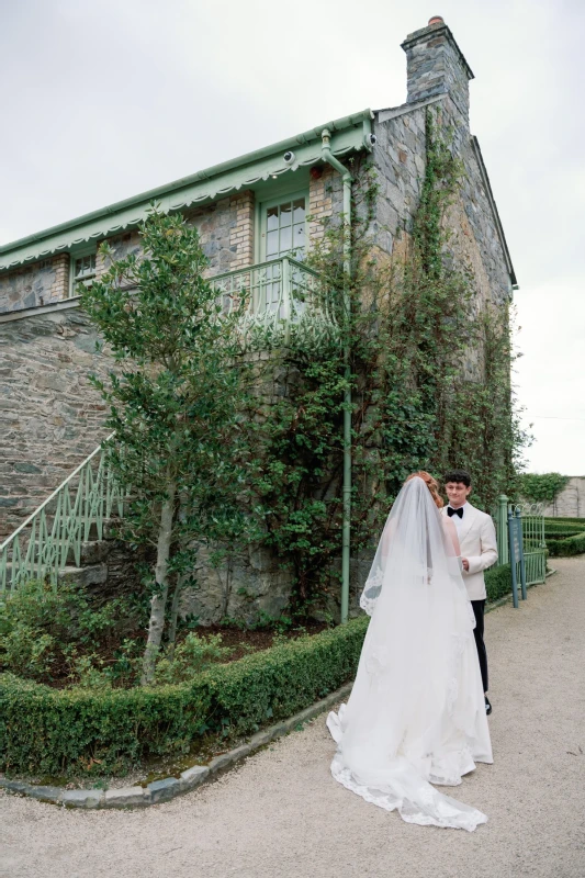 A Garden Wedding for Zoë and Kyle